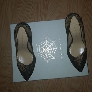 Charlotte Olympia pump